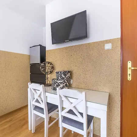 Zefirek בית אירוח *