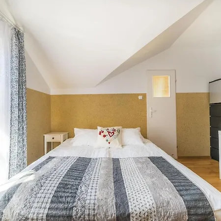 Zefirek בית אירוח *