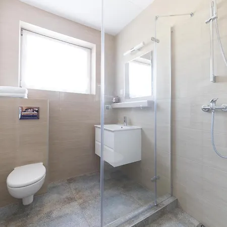 Zefirek בית אירוח